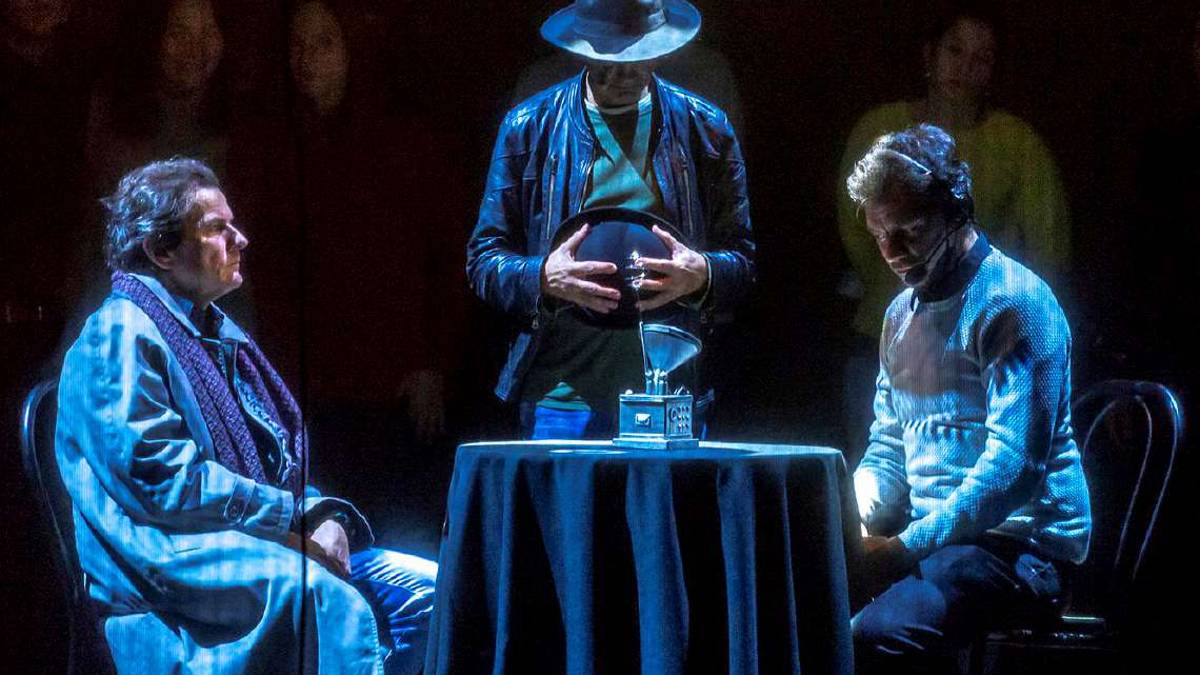 Fellini torna in scena al Galli con Il viaggio di G. Mastorna