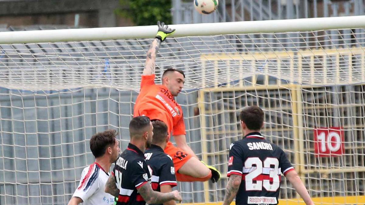 Calcio C, Rimini: play-off e contestazione, l'uscita di Zaccagno