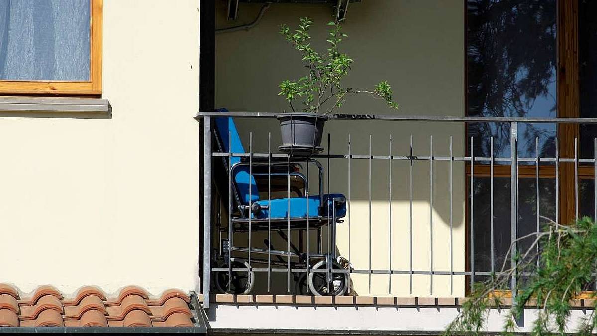Ravenna, medico morto: l'autopsia infittisce il giallo