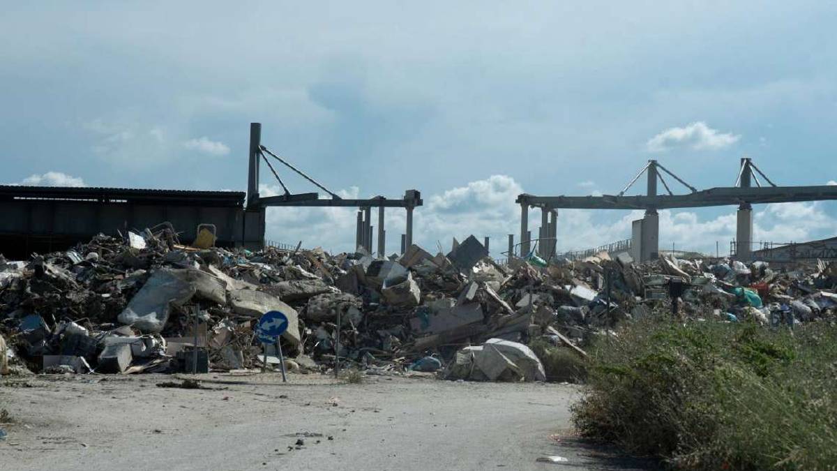 Imola, la discarica riaperta fa ancora discutere