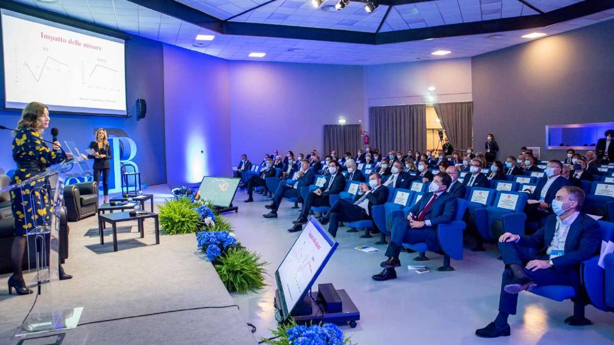 Fattore R: focus distretti alimentare, del turismo e calzaturiero