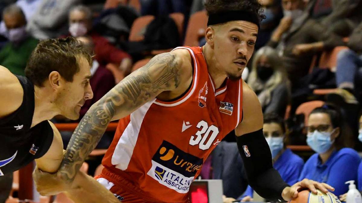 Basket A2, Unieuro: Carroll resta un rebus