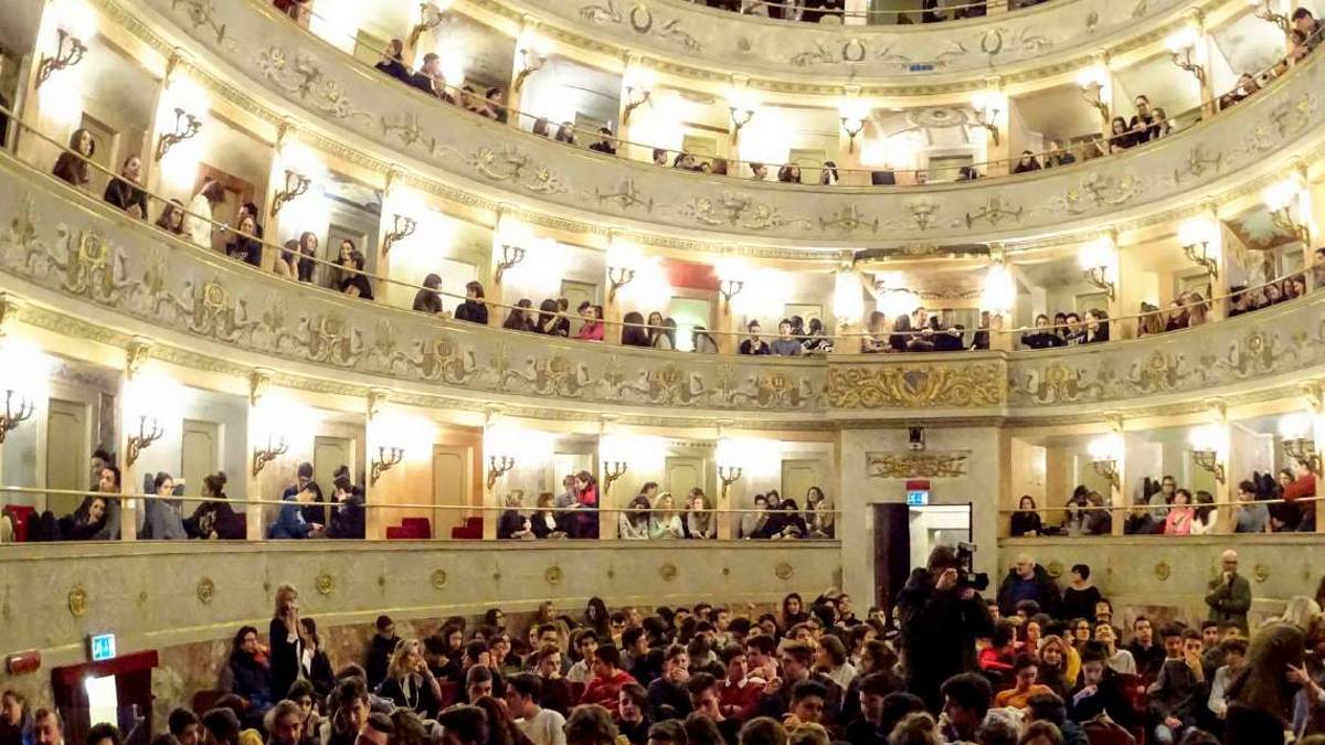 Abbonamenti: lo Stignani di Imola tiene. Attrarre più giovani