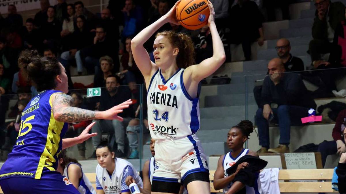Basket A1 donne, E-Work: punti pesanti in palio