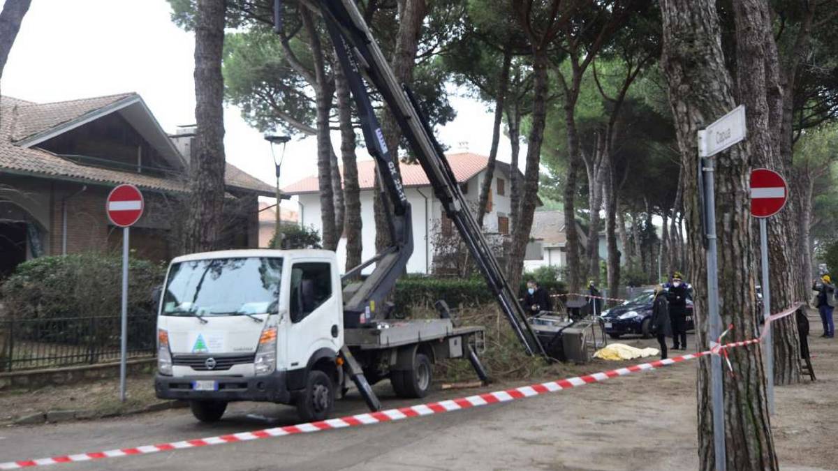 Giardiniere morto a Cervia: la manutenzione era inesistente