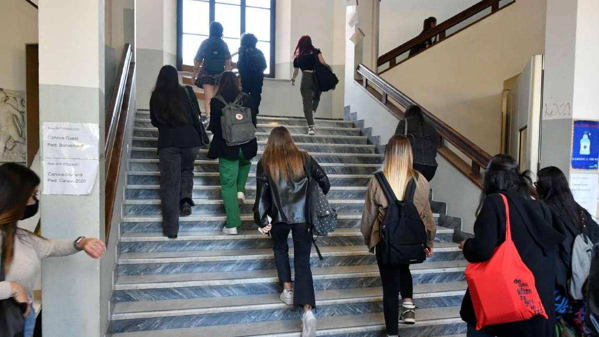 Forlì, nuove regole a scuola. Presidi soddisfatti