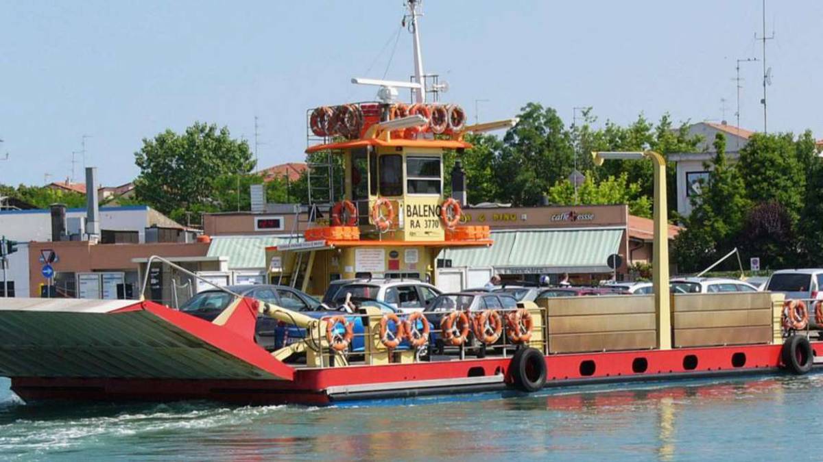 Ravenna, il nodo avaria del traghetto