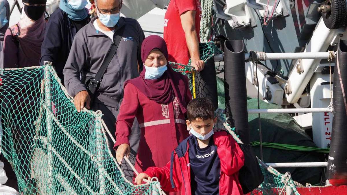 I profughi sbarcati a Ravenna e accolti a Fognano? Volatilizzati in due giorni, vanno tutti all'estero
