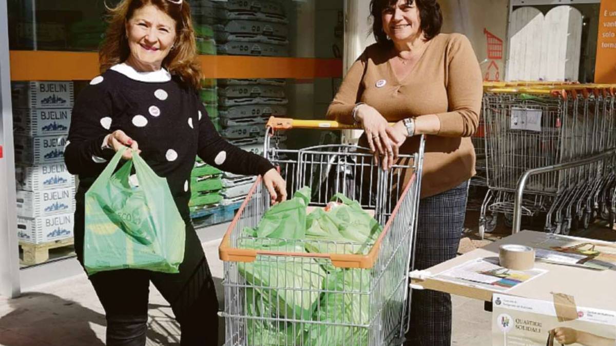 Savignano, quartieri solidali: 150 scatoloni di aiuti per i poveri