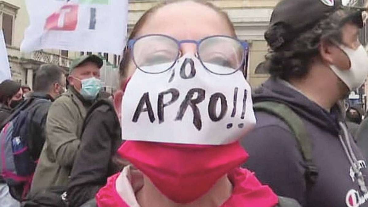 Io apro: ristoratrice di San Piero in mezzo ai tafferugli a Roma