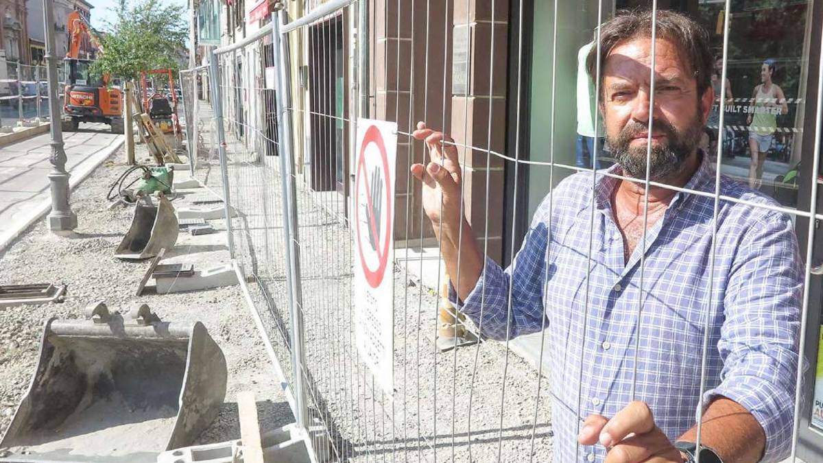 Rimini. Gli esercenti di via XX settembre: prigionieri del cantiere