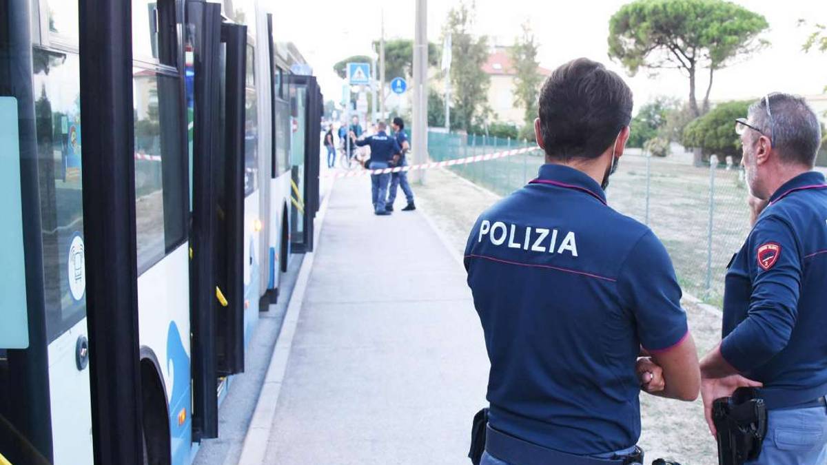 Tamin, un anno dopo le coltellate: Quando sparirà la cicatrice?