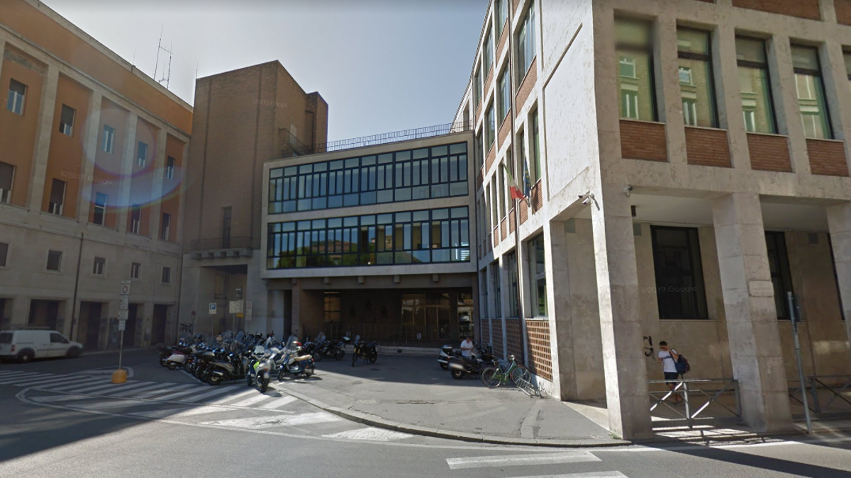 Ravenna: prof e alunni positivi, alla Guido Novello scatta la dad