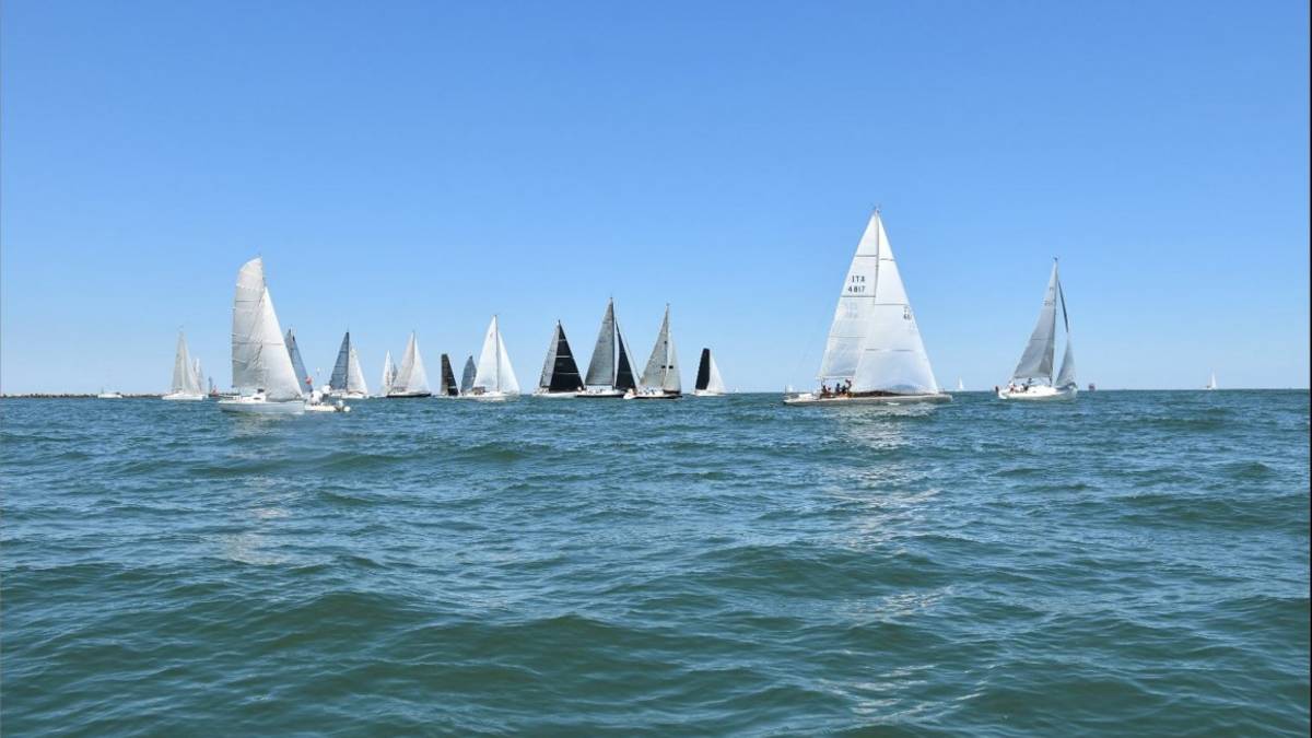 VELA. Weekend di regate a Ravenna