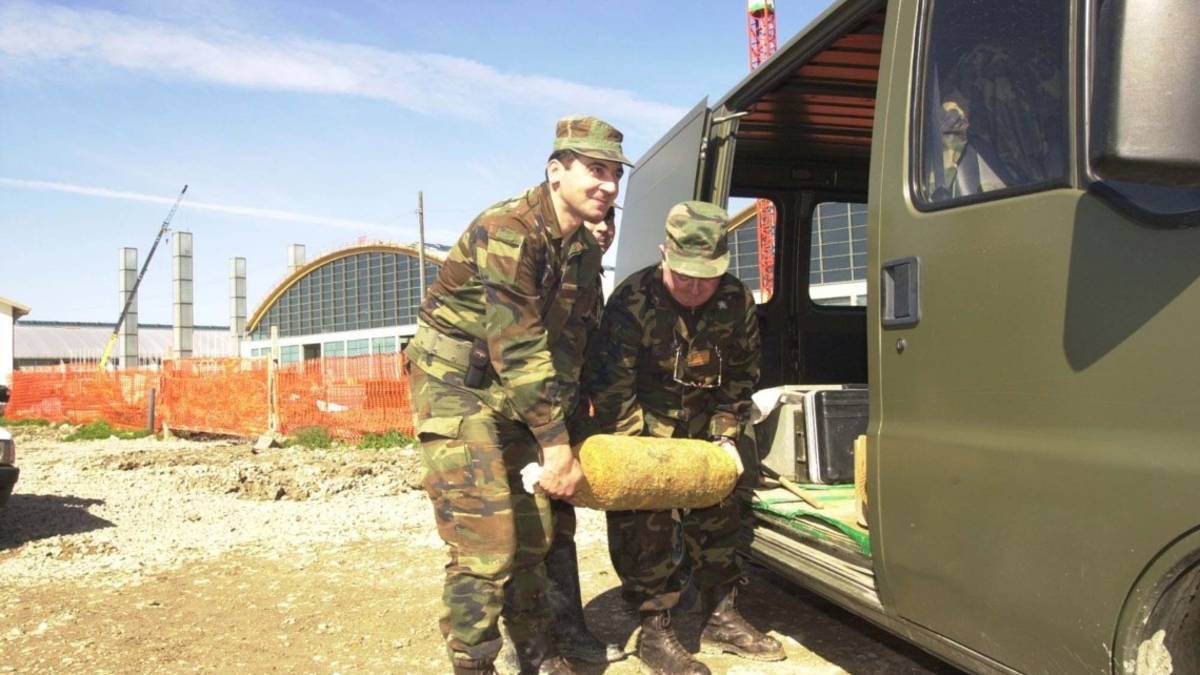 San Clemente. Ritrovata bomba, mille persone da evacuare per la bonifica