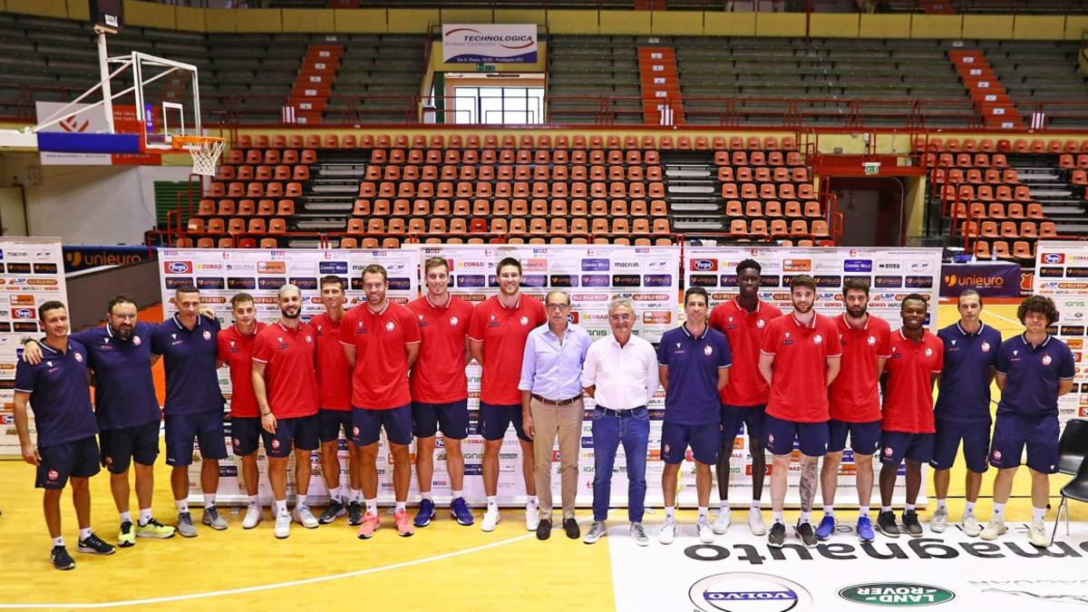 Basket A2, i buoni propositi dell'Unieuro Forlì, ancora senza uno straniero, in vista della stagione 2022-2023