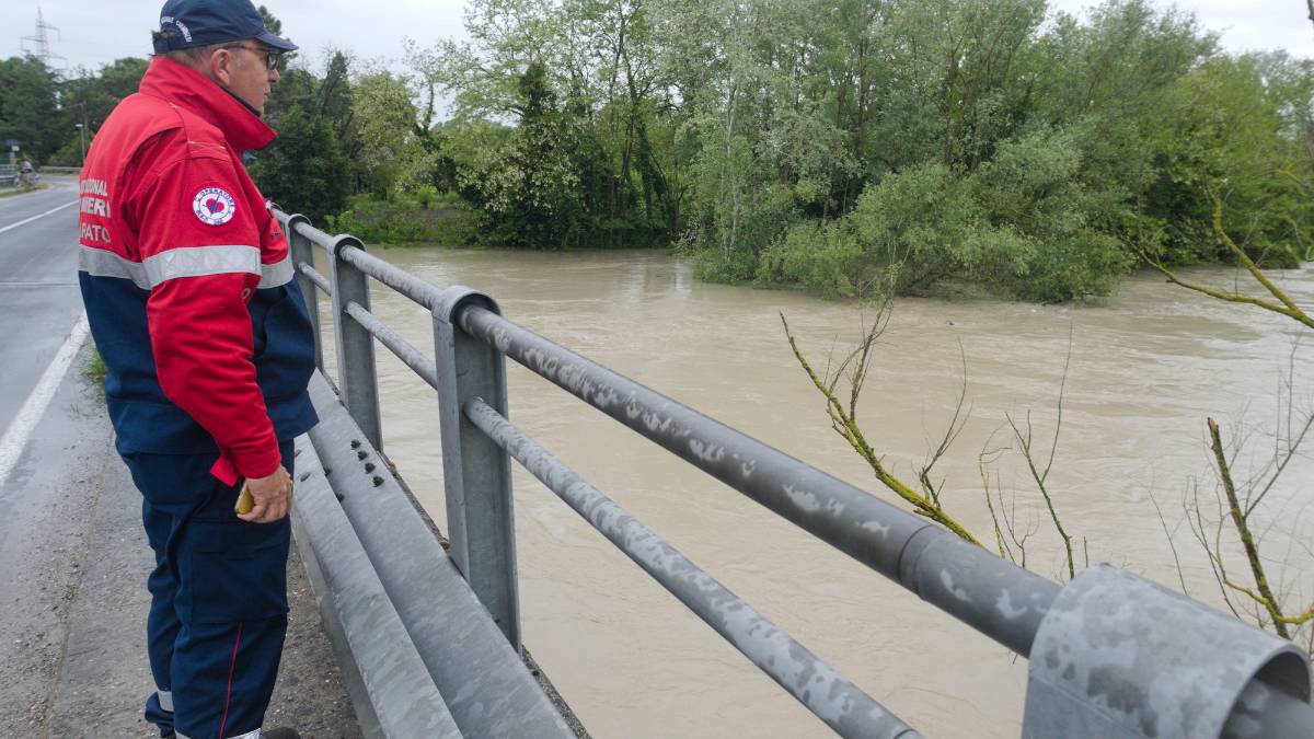 Allerta per i fiumi in Romagna. Codice rosso a Imola, Faenza e Lugo