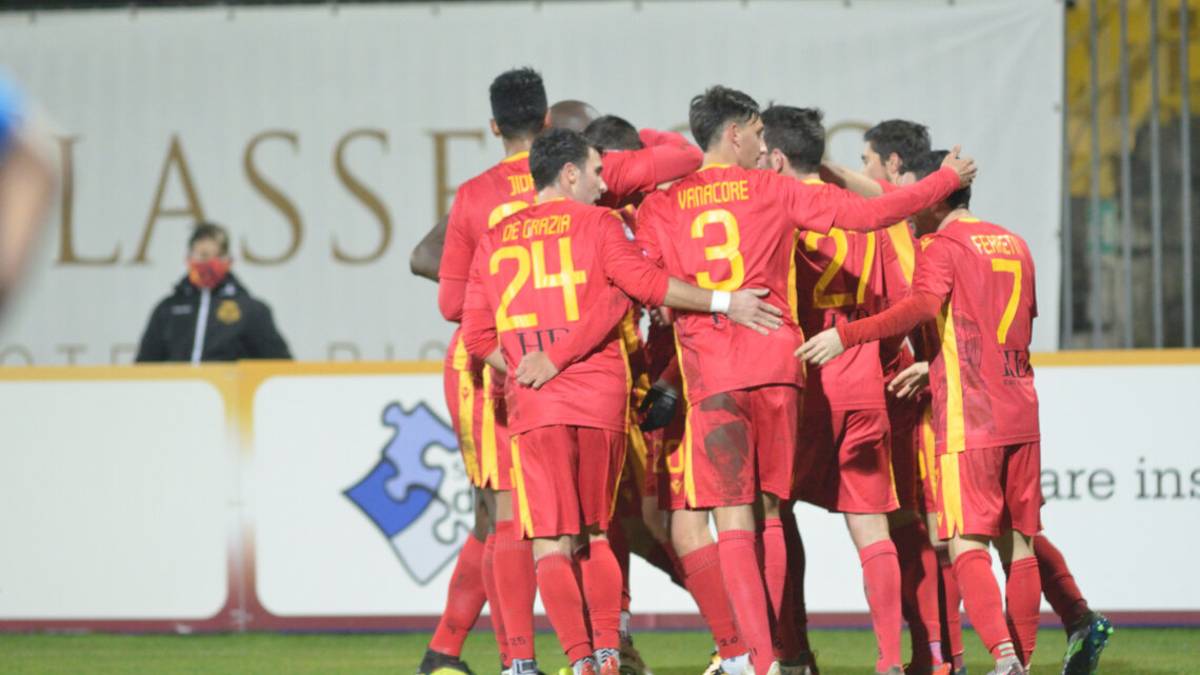 Calcio C, il Ravenna riparte da San Benedetto del Tronto