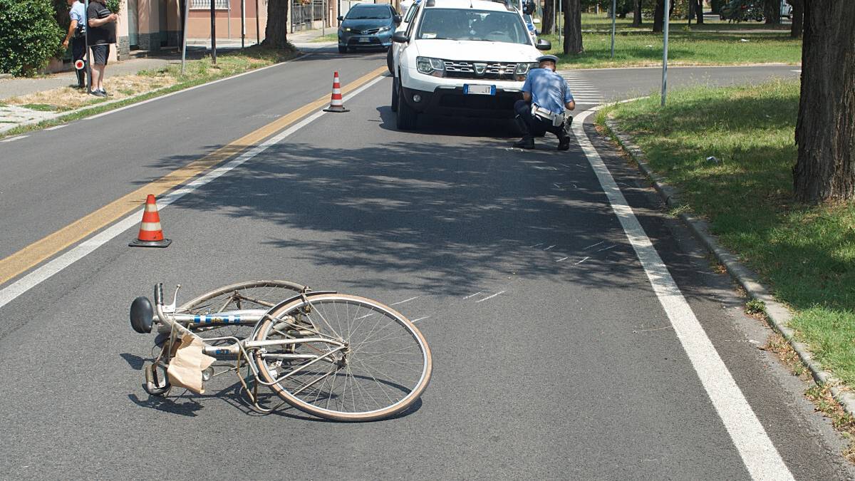 Morto il ciclista coinvolto nell'incidente a Ravenna