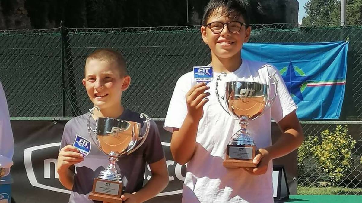 Tennis, Carlo Paci campione italiano under 11 in singolare e doppio