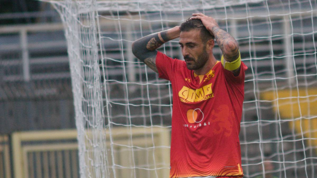 Calcio serie D, il Ravenna si butta via e si fa rimontare dal Salsomaggiore