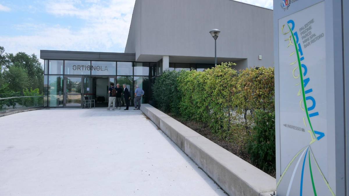 L’ingresso della piscina Ortignola MMPH