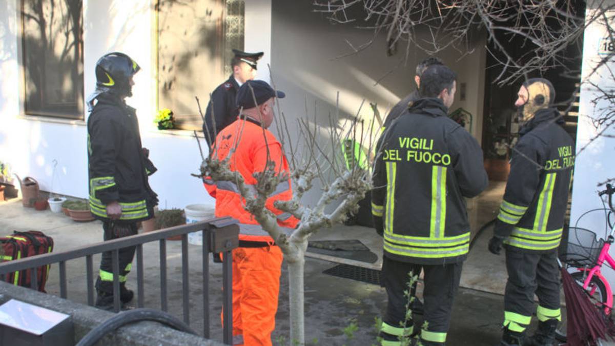 Incendio a Cotignola, quattro intossicati tra cui due bambini