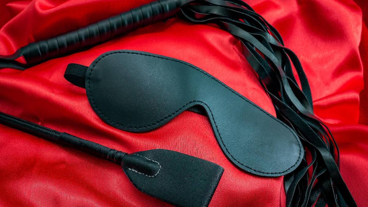 Rimini. Rifiuta il sesso con pitone e fruste. La ex lo perseguita