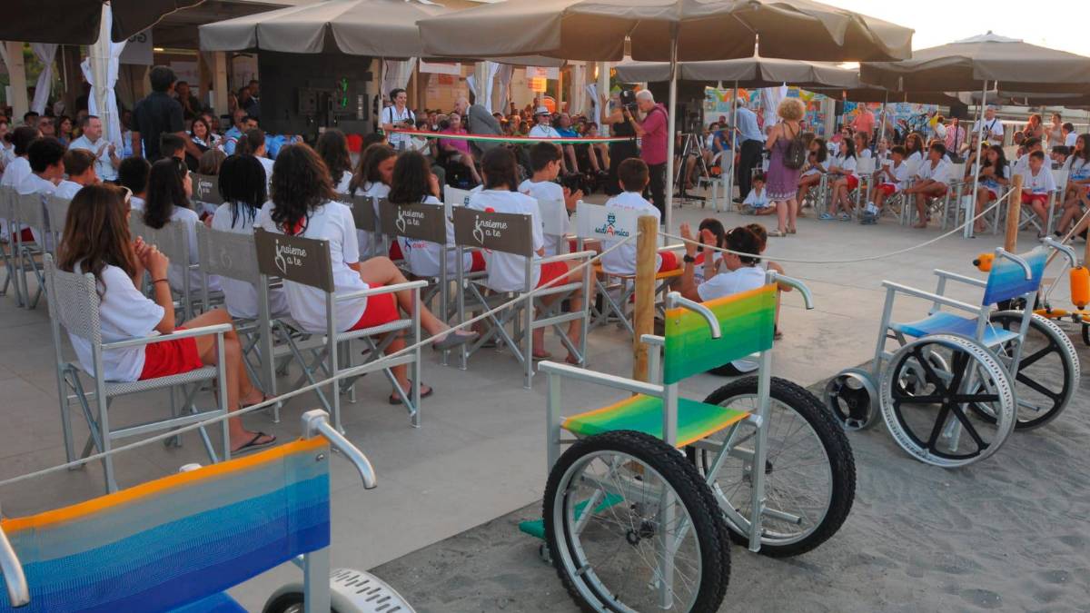 L’evento inaugurale a Punta Marina (Foto Masimo Fiorentini)