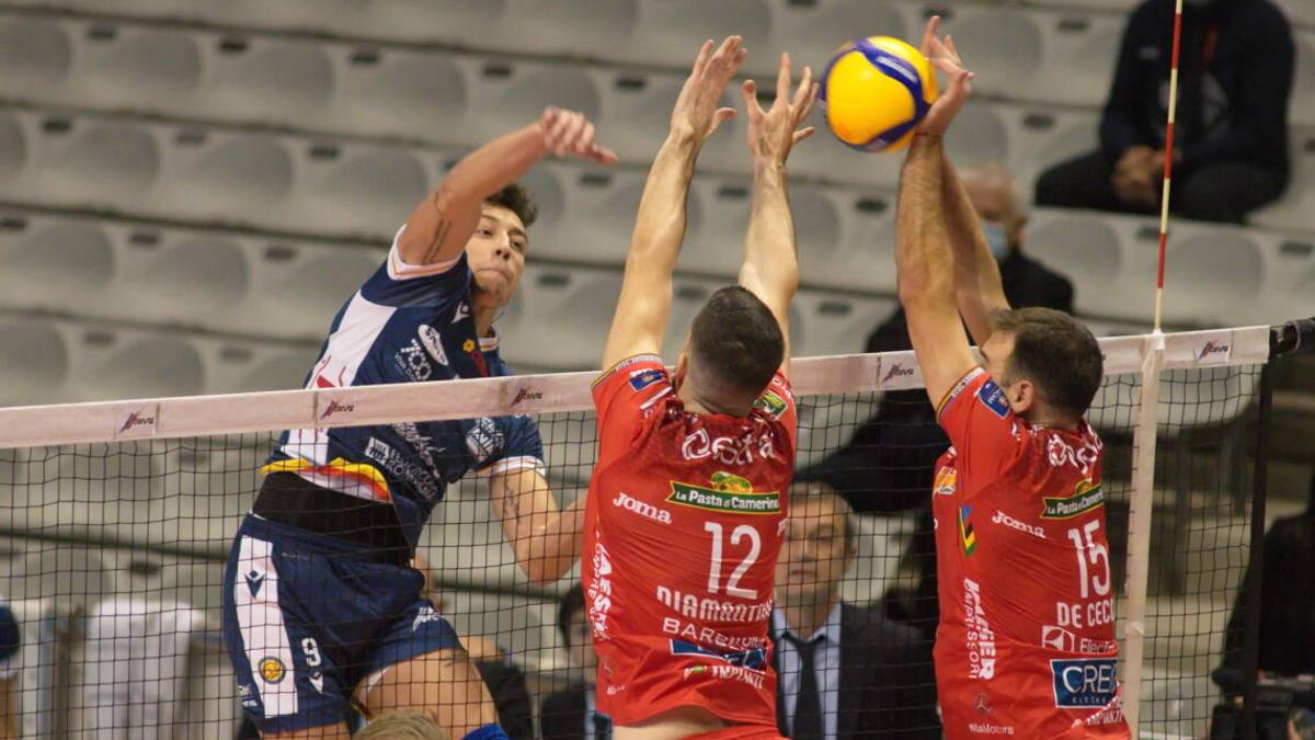 Volley Superlega, via ai play-off: Ravenna sogna l'impresa a Modena
