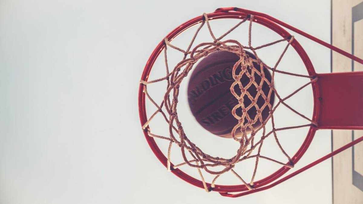 Basket A2, Ferrara attacca Ravenna e non scenderà in campo