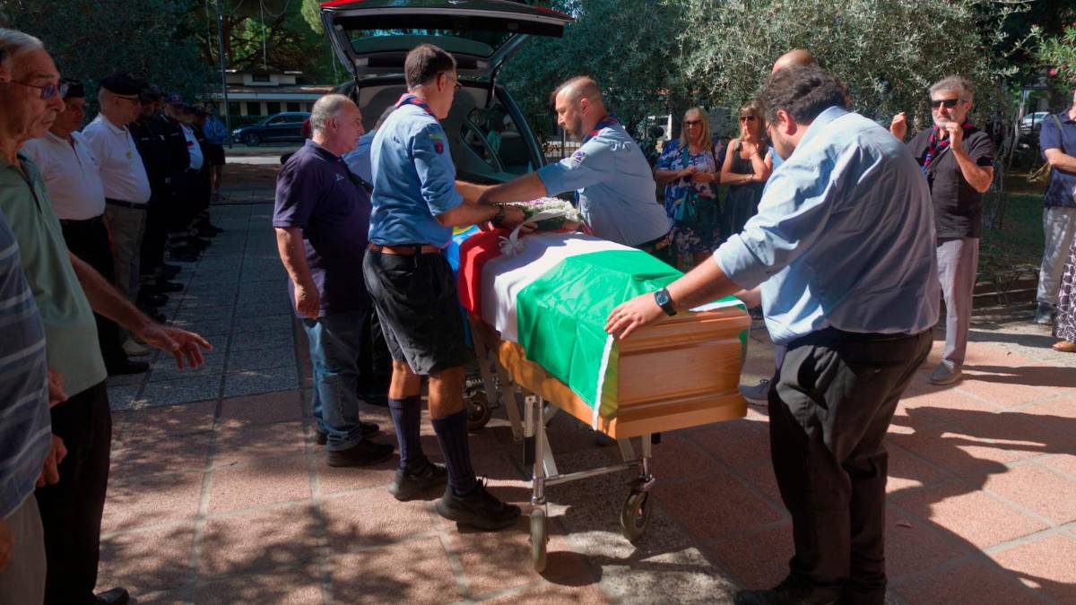 Ravenna, una folla per l’addio a Temporin
