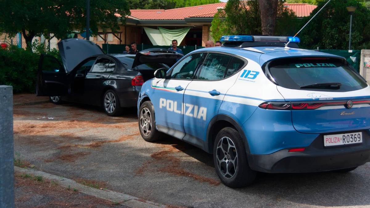 Ravenna, folle inseguimento: urta l’auto della Polizia e viene arrestato - Gallery