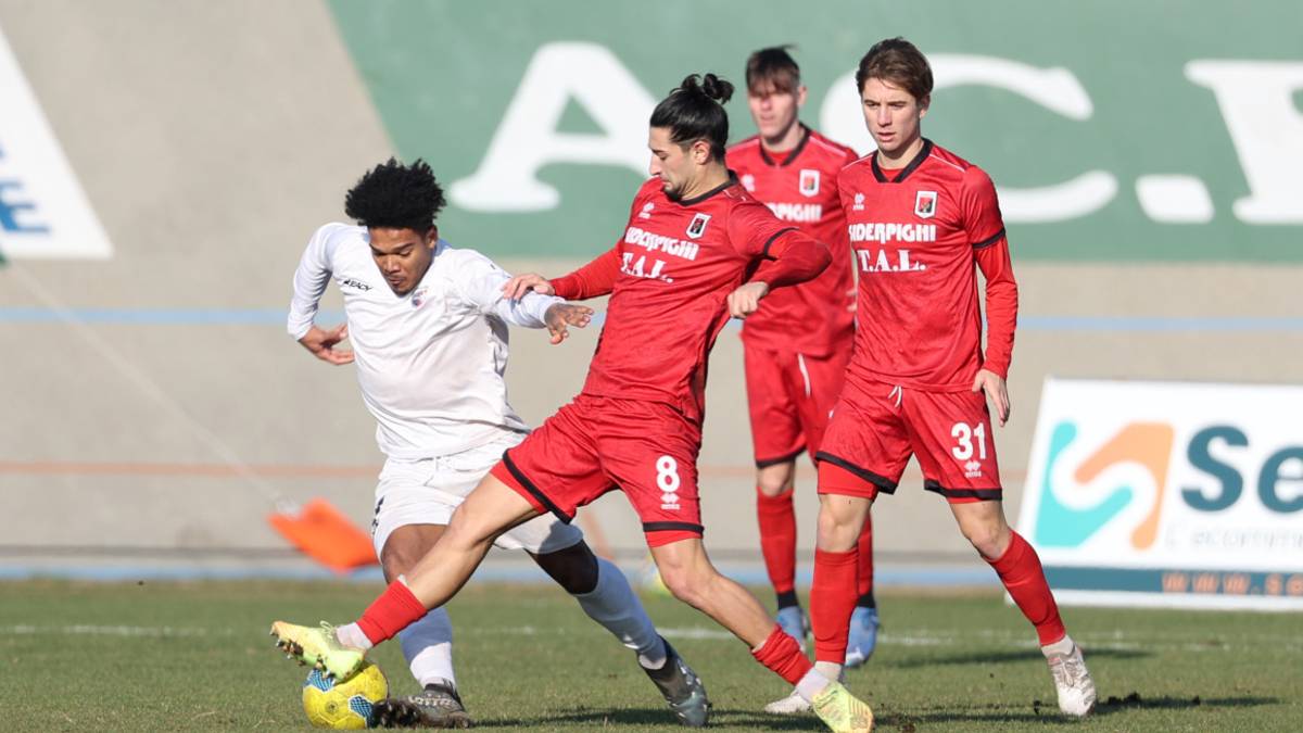 Calcio C, Imolese col dubbio-Mamona verso il Cesena