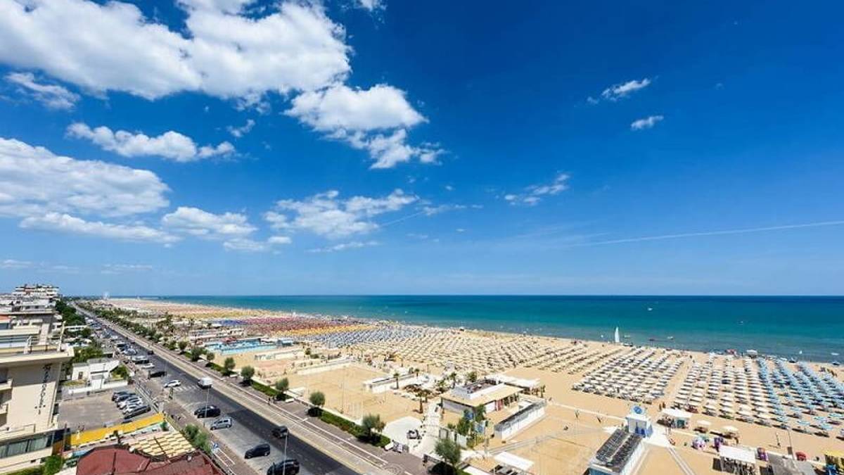 Strutture ricettive, controllati dalla Polizia locale 32 alberghi: 37 le sanzioni