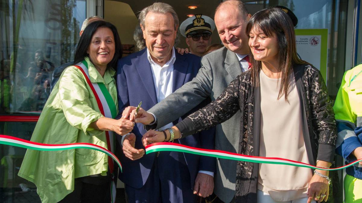 A Riccione inaugura l'Emporio solidale nella sede ex Tucker