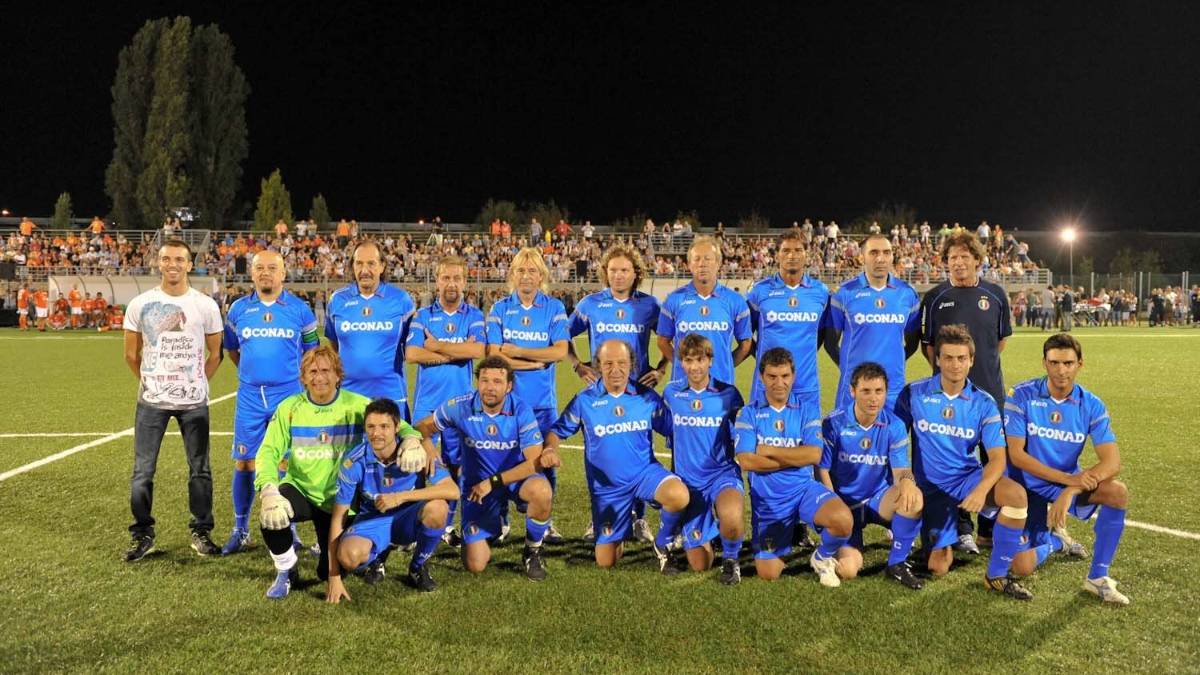 La Nazionale cantanti in Romagna. A maggio in campo a Cesenatico