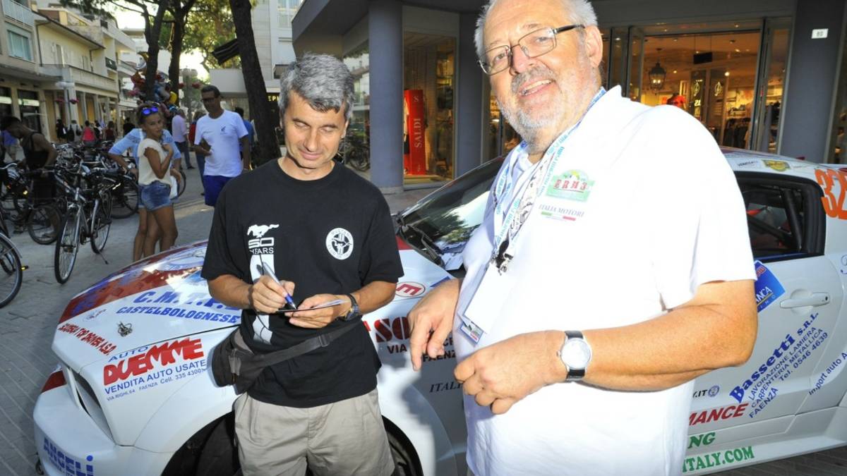Faenza, grande kermesse con auto da pista, rally, storiche, cross