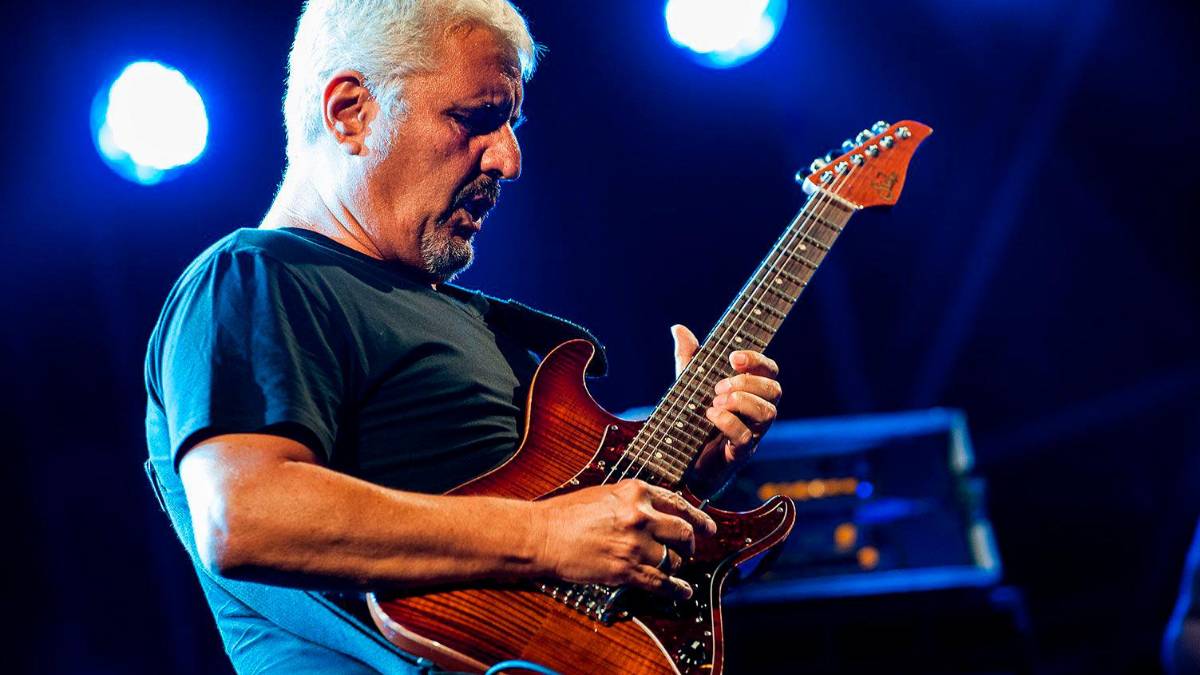 Forlì, omaggio a Pino Daniele con “Blues for Pino” alla Rocca di Ravaldino