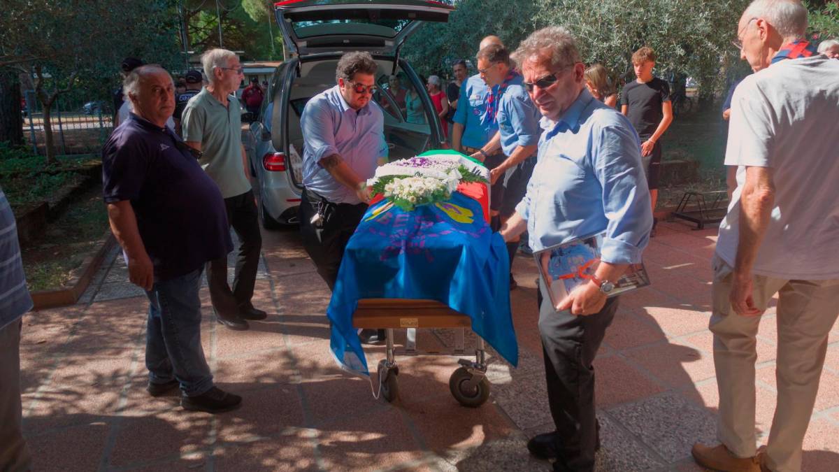 Ravenna, una folla per l’addio a Temporin
