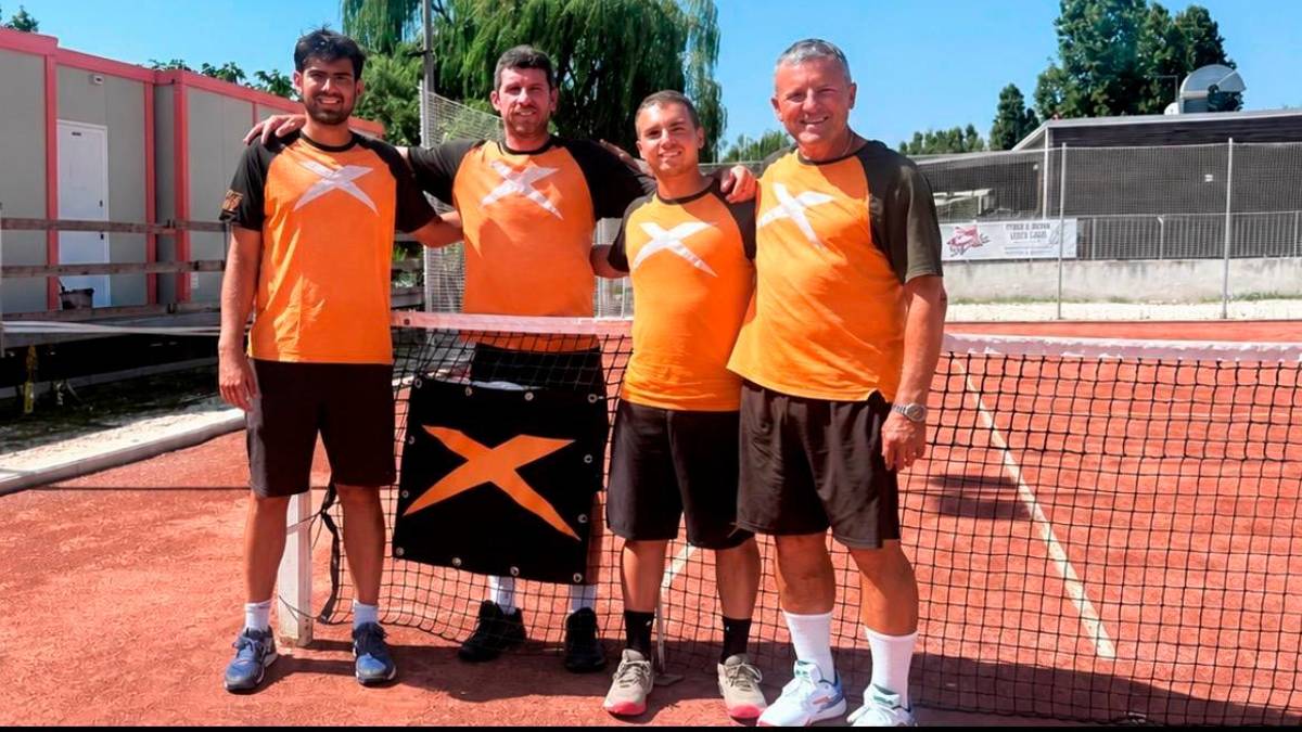 Lo staff tecnico di Tennix con il nuovo entrato Alessandro Dragoni