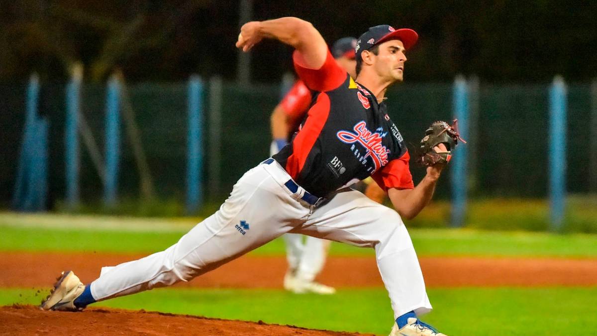 Ettore Giulianelli probabile lanciatore partente di San Marino questa sera al Gianni Falchi nella terza partita di semifinale (photobass/lauro bassani)
