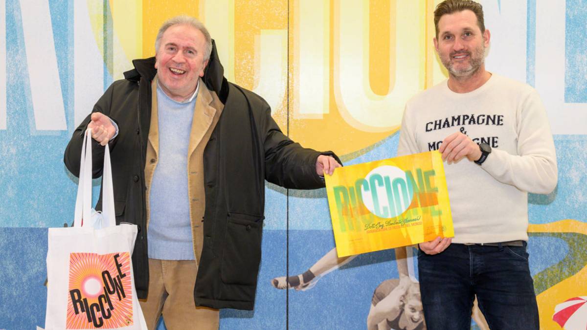 Un diario delle vacanze a Riccione lungo 53 anni: il Comune lo premia