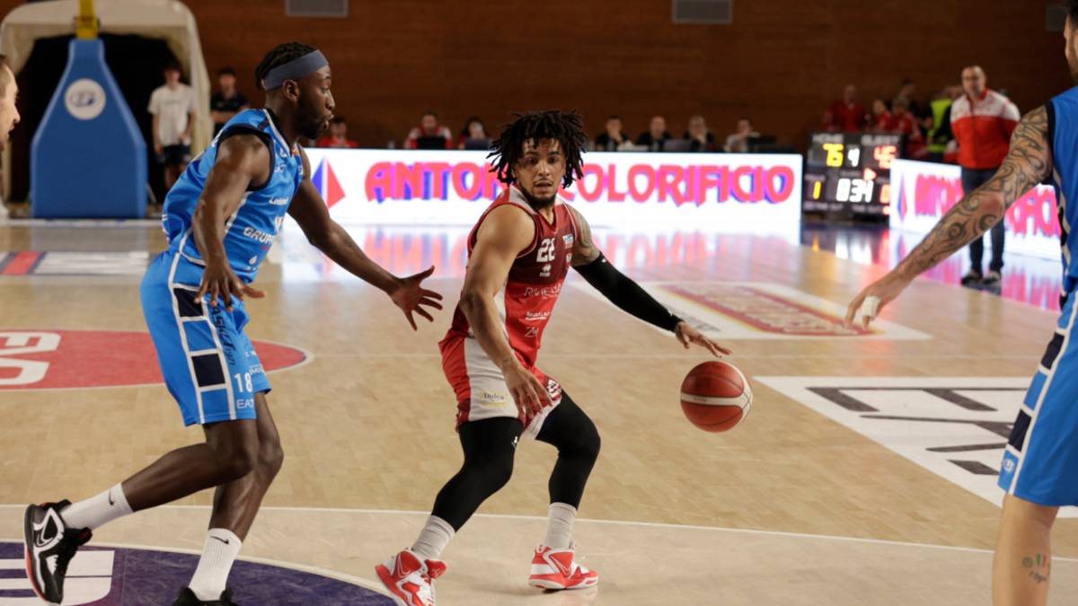 Basket A2 play-off, RivieraBanca senza scampo a Treviglio
