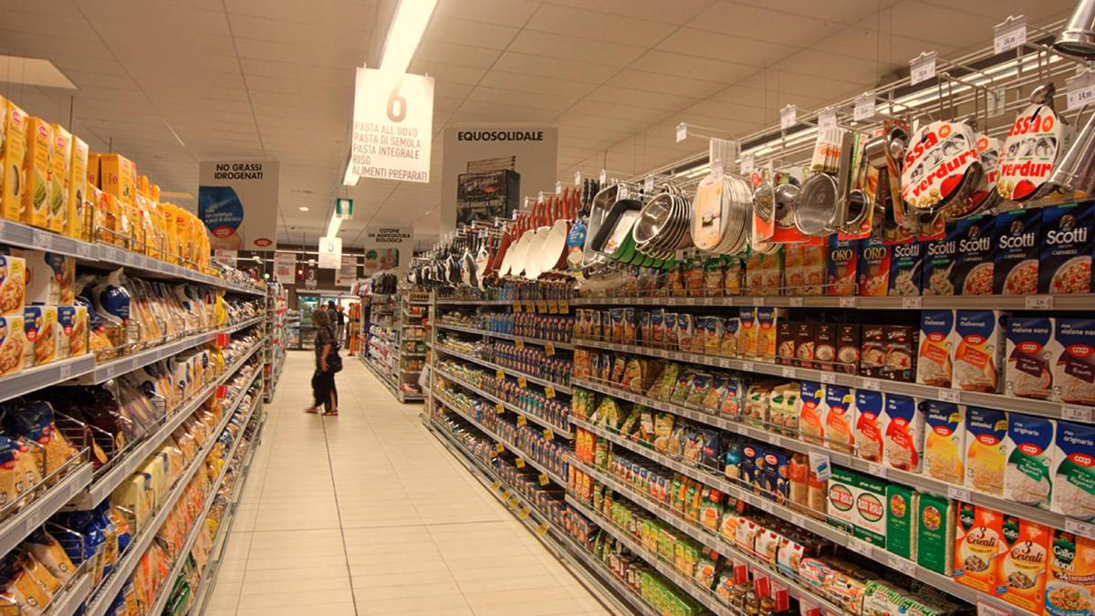 La proposta Coop: “Supermercati chiusi la domenica”