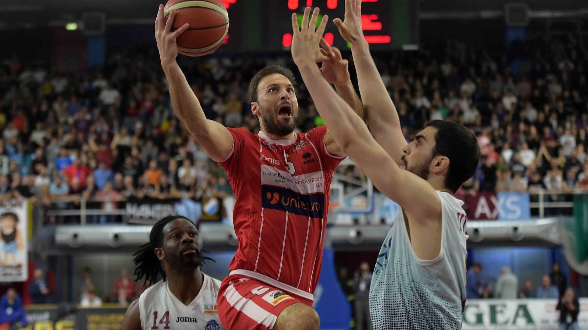 Basket A2 play-off, Il sogno dell'Unieuro si spegne a Rieti in gara5
