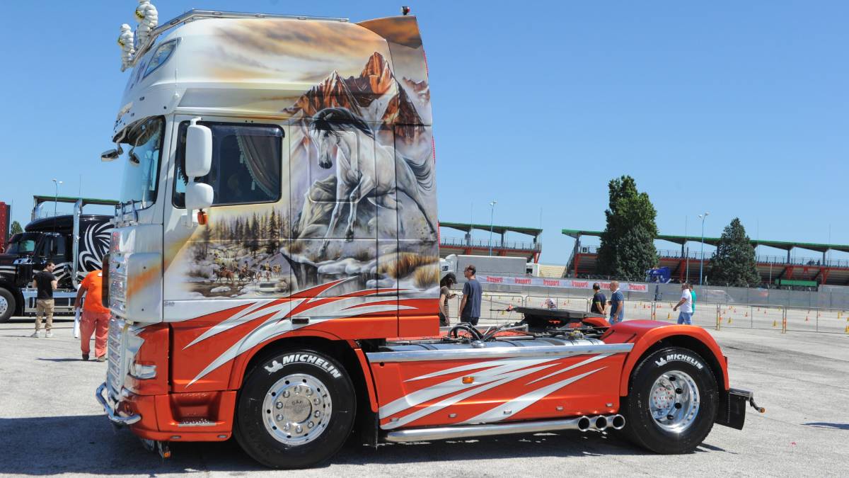 Torna la grande reunion del trasporto al Misano World Circuit