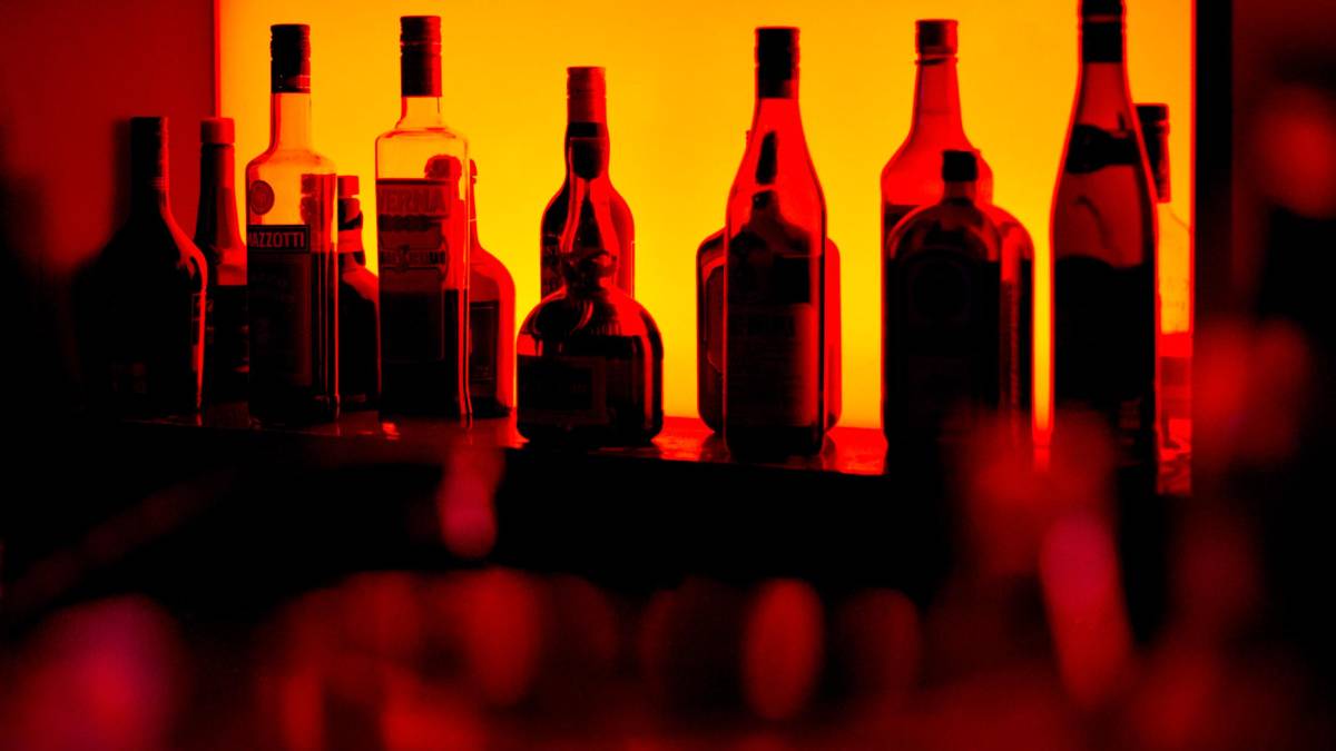 Sarsina, una furiosa lite al bar finisce con la frattura per una donna