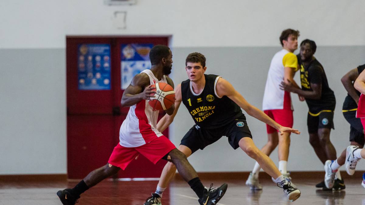Basket A2, l'OraSì non sfigura contro la più quotata Vanoli Cremona