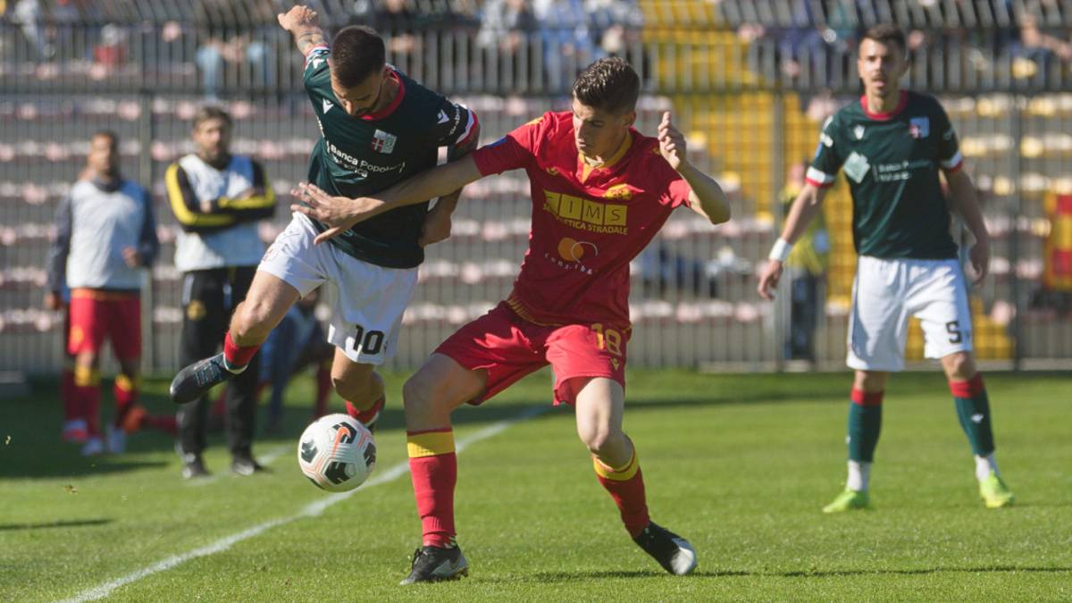 Calcio D, il Ravenna ha ceduto Matteo Prati alla Spal